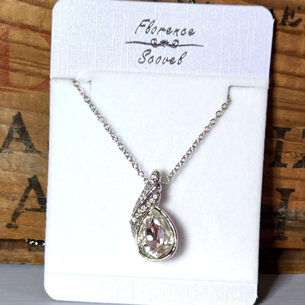 Angel Tear Pendant Set- Crystal